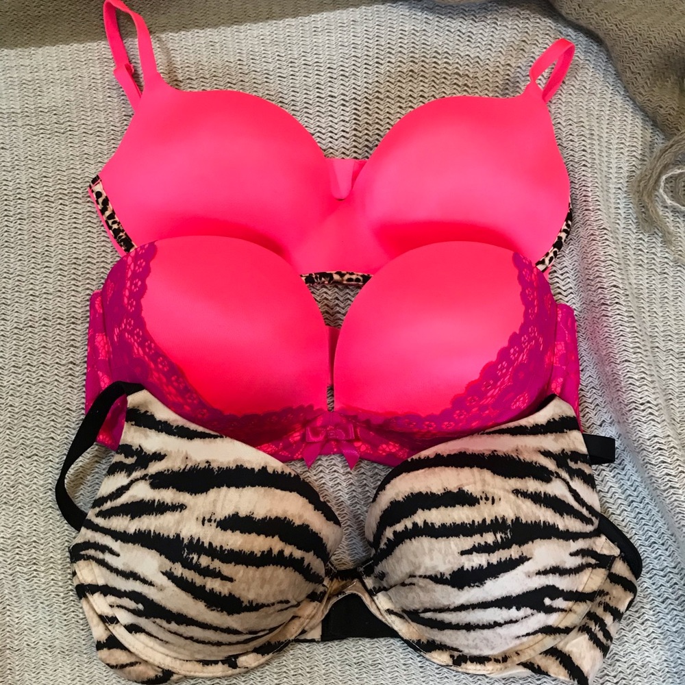 ❤️Victoria’s Secret Bras (lot of 3)